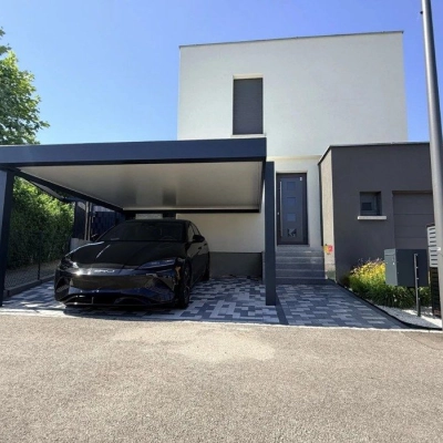 Carport aluminium Carisma sur mesure à Mommenheim