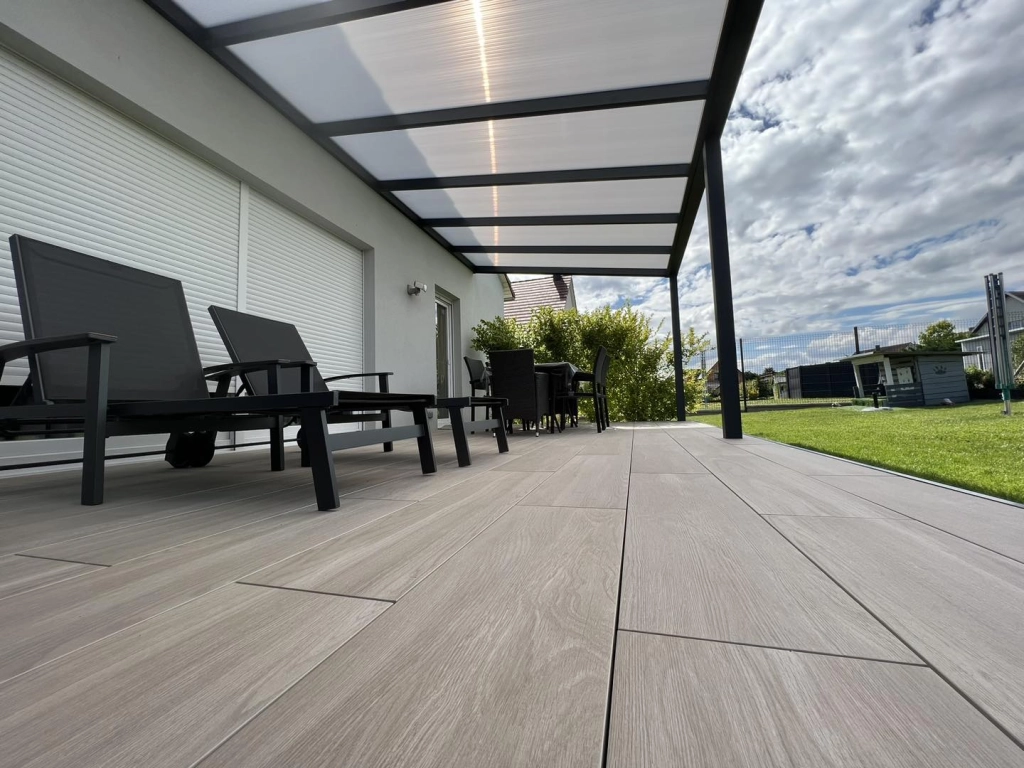 Terrasse en grès cérame grand format à Rittershoffen – BH Solutions