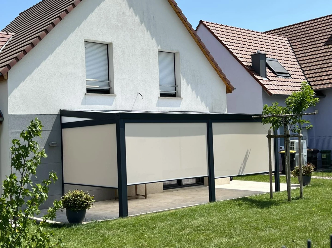 Auvent aluminium sur mesure posé à Soufflenheim – BH Solutions