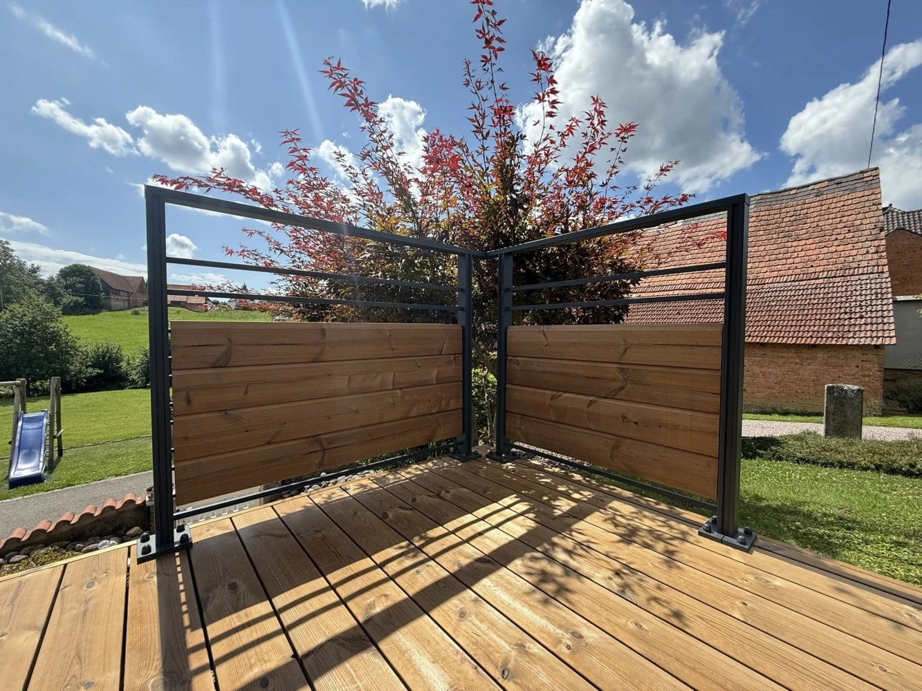 Garde-corps aluminium et bois posé à Eberbach, près de Seltz – BH Solutions
