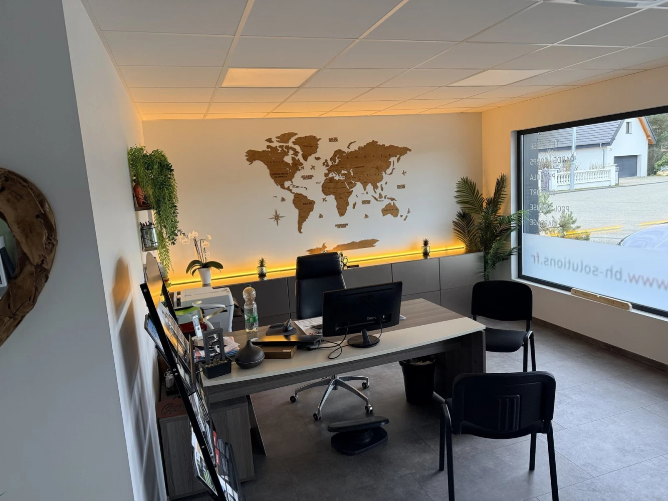 Espace conseil du showroom BH Solutions à Schirrhein