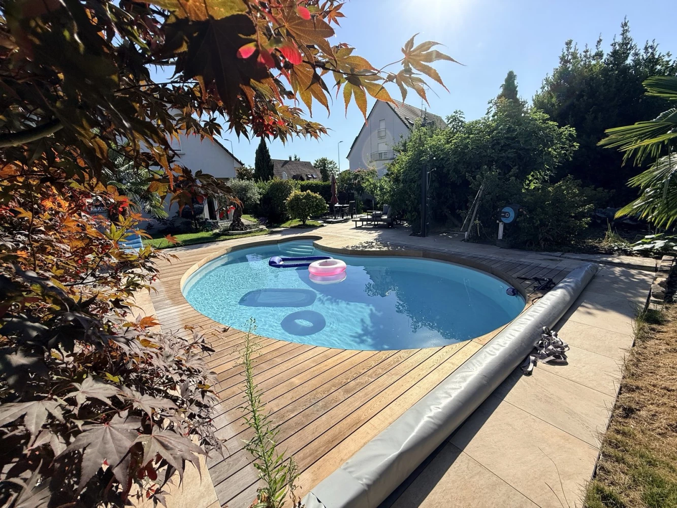 Plage de piscine en Thermofrêne Grad® à Haguenau – BH Solutions
